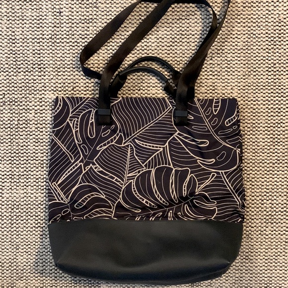 WANT Les Essentiels Cabas Dayton tote bag - Picture 4 of 8